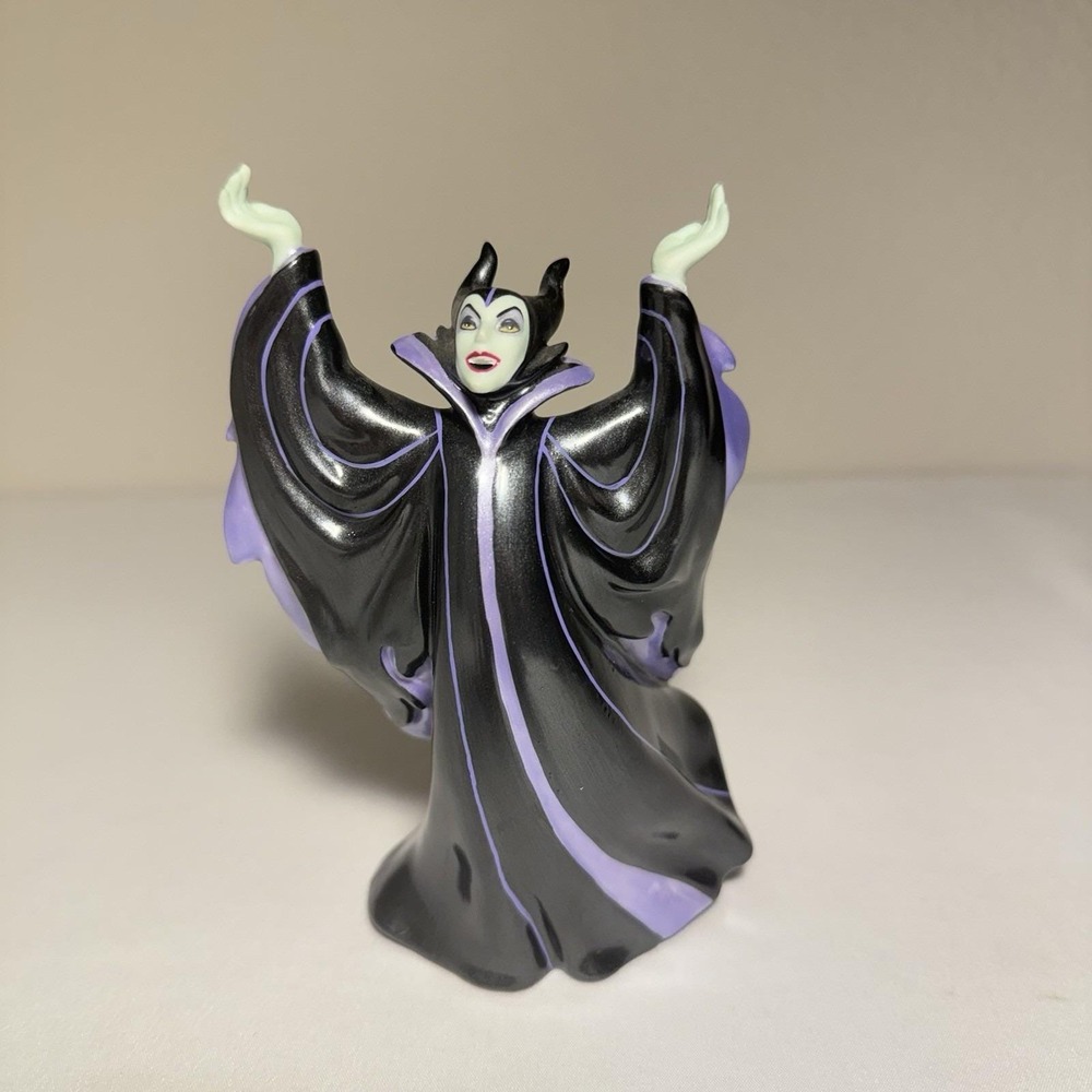 Disney Parks Maleficent Ceramic Figurine Figure Villain Sleeping Beauty RARE
